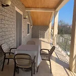 Garden Villa *