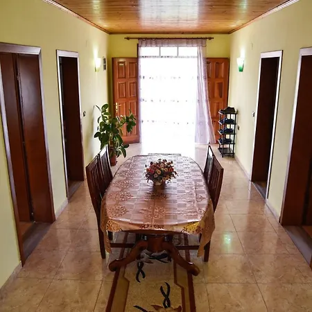 Garden Villa *
