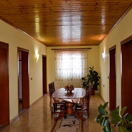 Villa Garden *