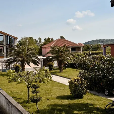 Garden Vila Shkodër